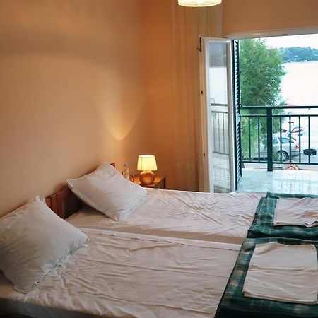 Waterfront Apartments 迪斯诺 客房 照片